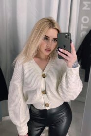 Фотография номер 2 - Ангелина, 20 лет